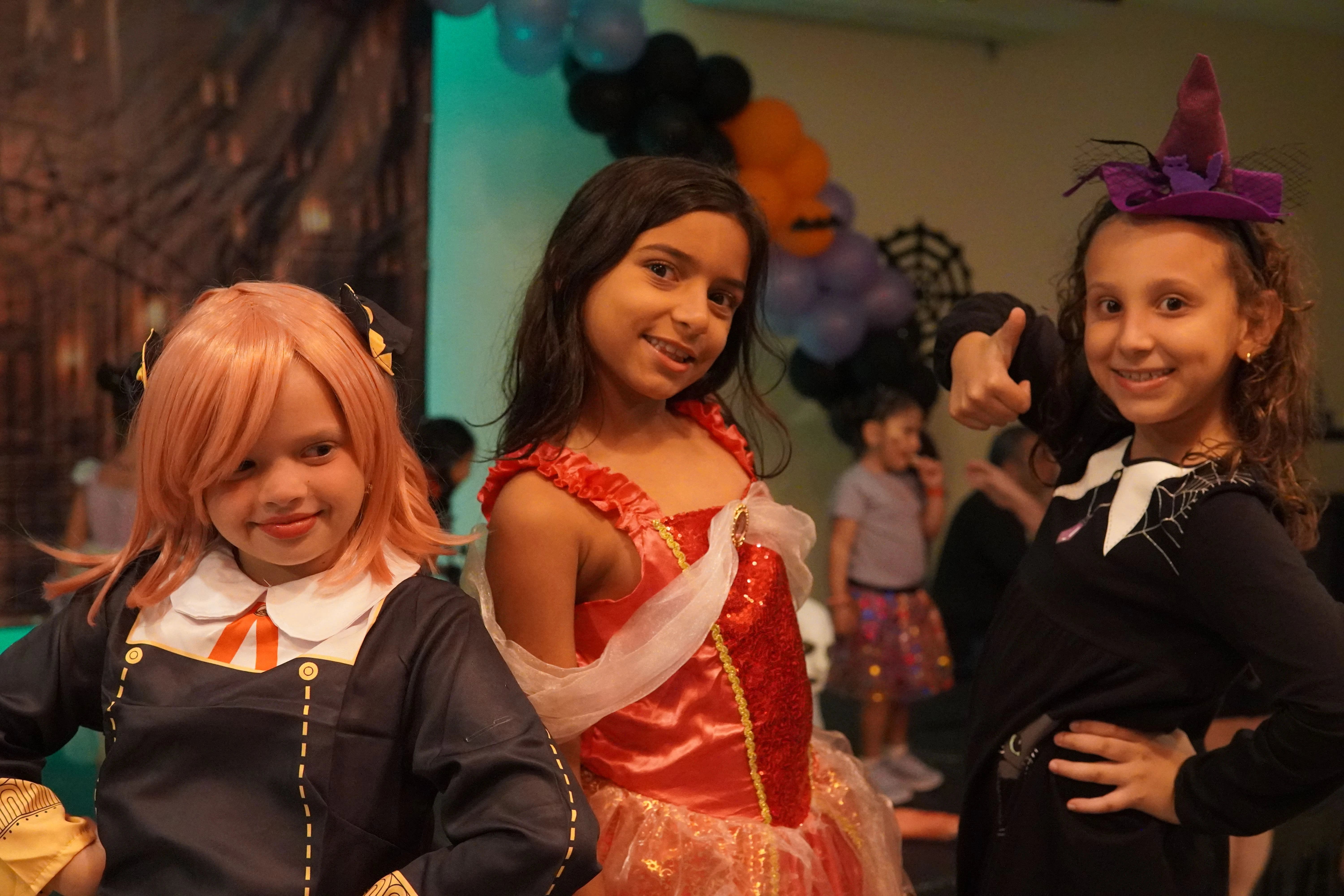 La Sociedad Española celebró Halloween infantil con la visita especial de Pascual 🎃